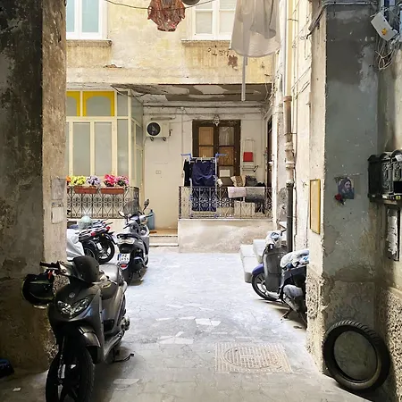 Διαμέρισμα Vecchia Pignasecca