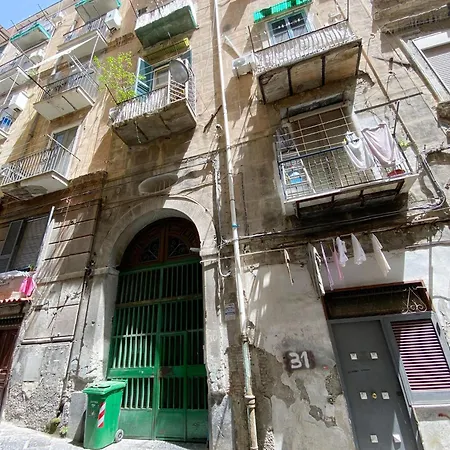 아파트 Vecchia Pignasecca *